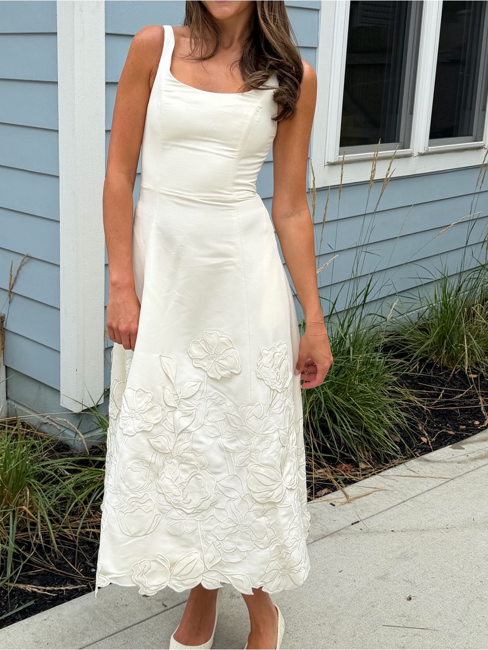 Mestiza Amanda Bridal Midi Dress with Floral Appliqué - Picture 3 of 3